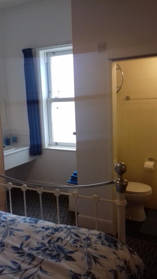 غريت يورماوث Amber Lodge Guest House الغرفة الصورة