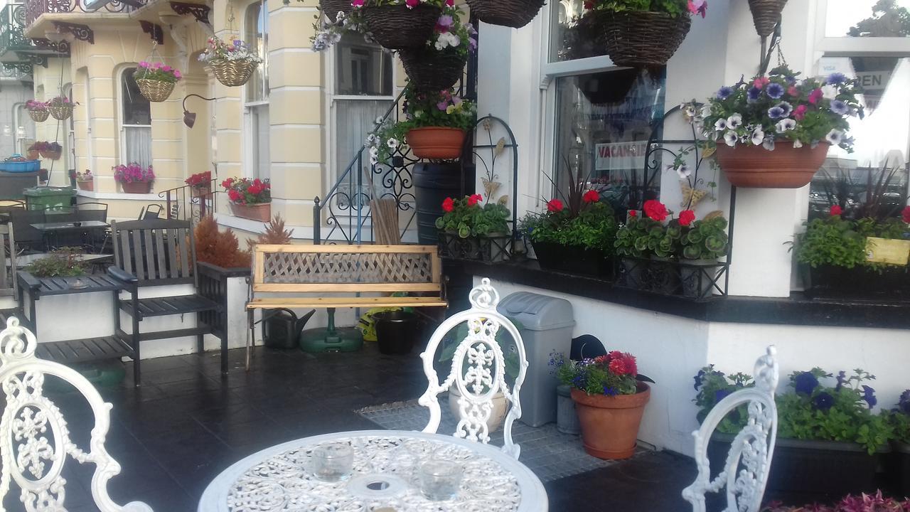 غريت يورماوث Amber Lodge Guest House المظهر الخارجي الصورة